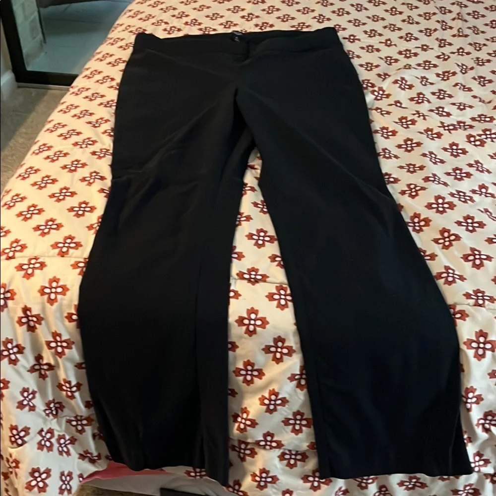 Simply Vera Vera Wang Elegant Black Pull On Pants - Picture 2 of 7